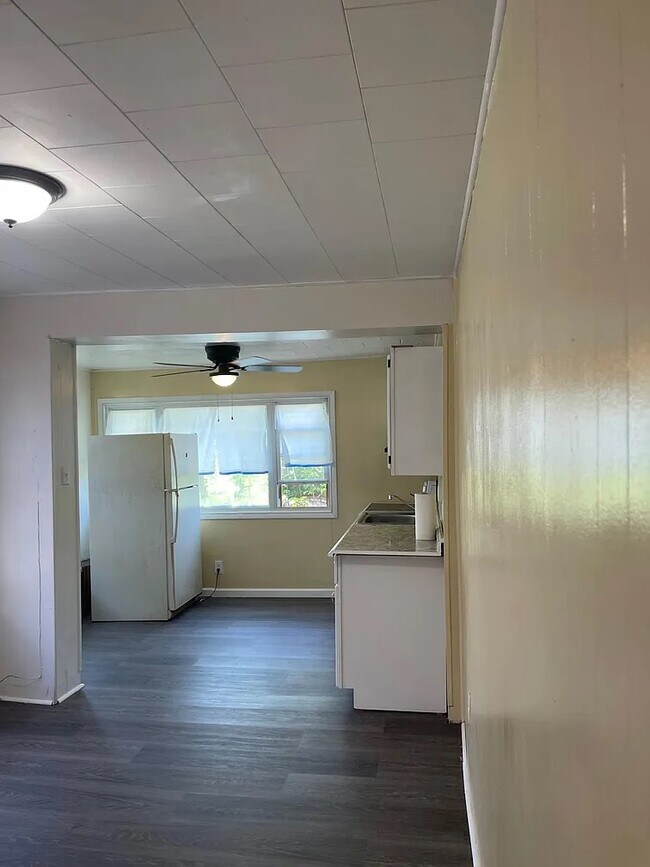 Photo - 140 S 12th St Unit #2