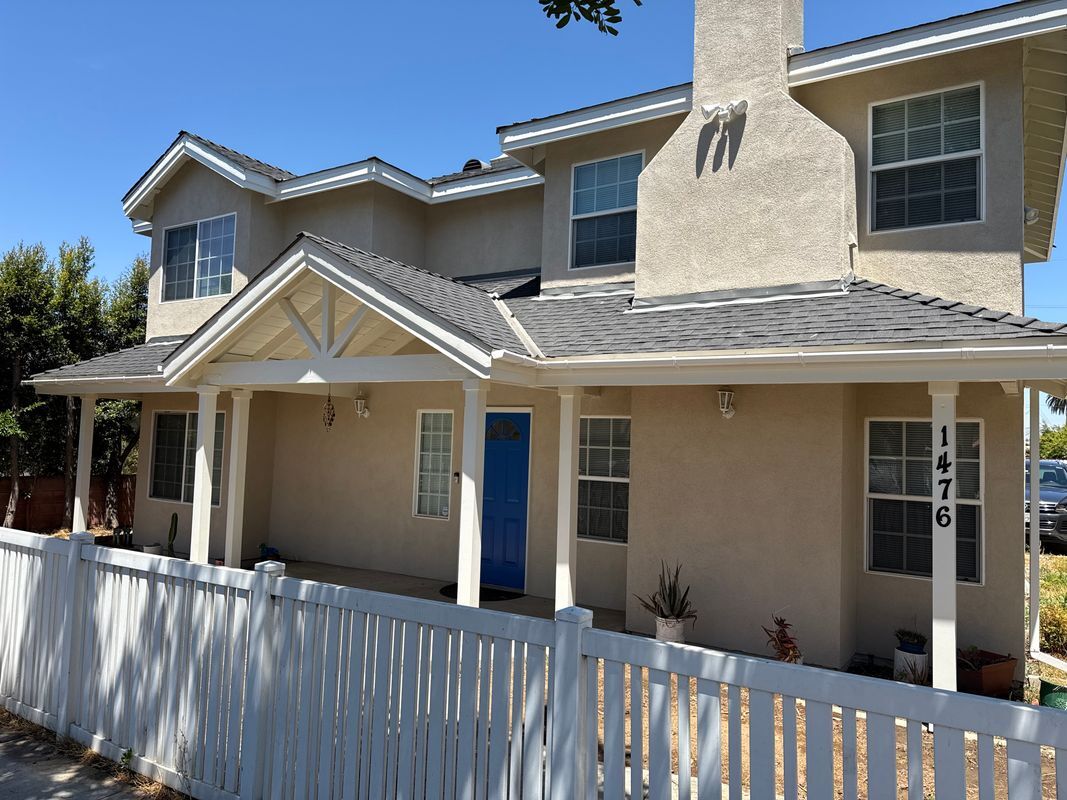 Photo - 1474 Gaviota Ave