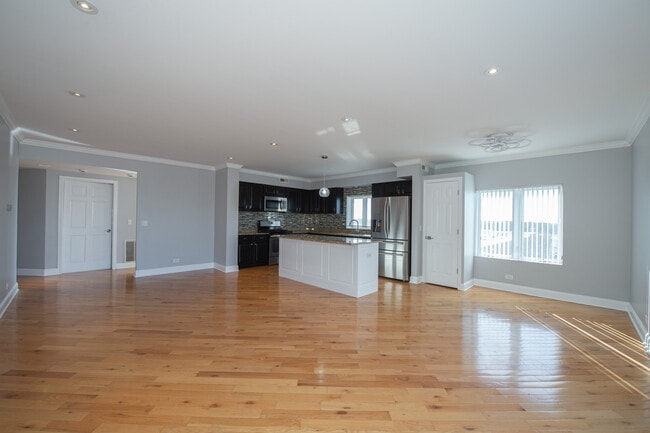 Photo - 6560 W Diversey Ave Unit 605D