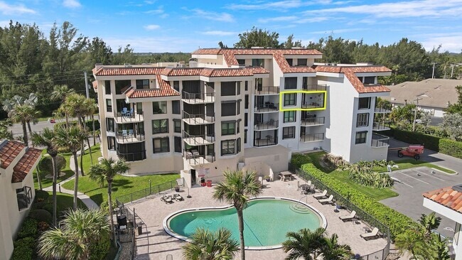 Building Photo - Beautiful 3 Bedroom 3 Bath Condo On North ...