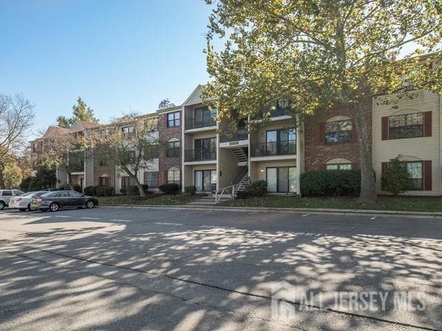 Building Photo - 395 Lancaster Ct