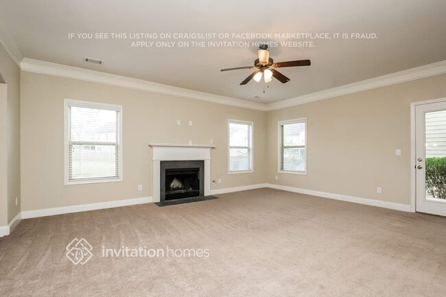 Photo - 3827 Lake Haven Way