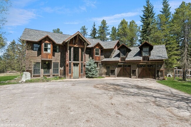 Photo - Charming 4 bedroom Home in Whitefish on 3 Acres