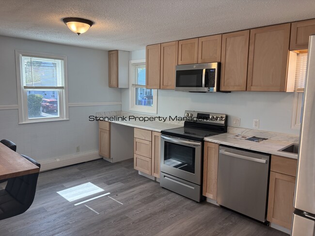 480 Bullocks Point Ave Unit 480 Bullocks Point Avenue Unit 1