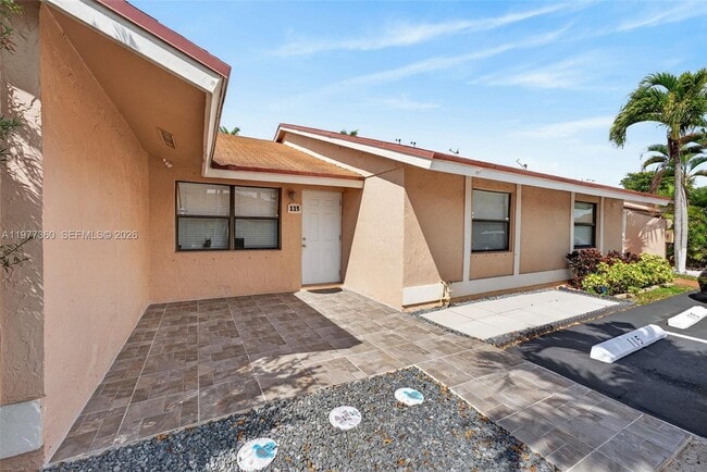 Building Photo - 7680 SW 156th Ct Unit B115