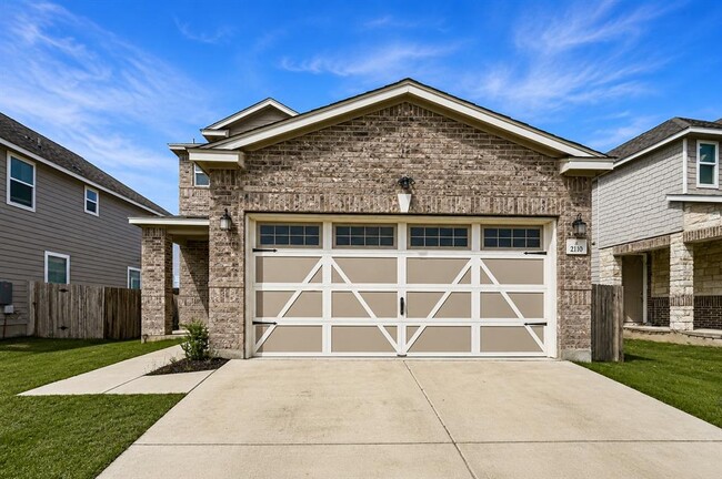 Photo - 2110 Goji Ln