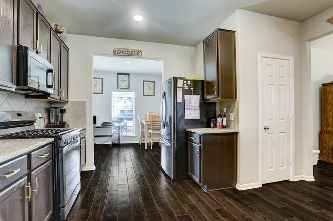 Photo - 5414 Rustic Ruby Dr