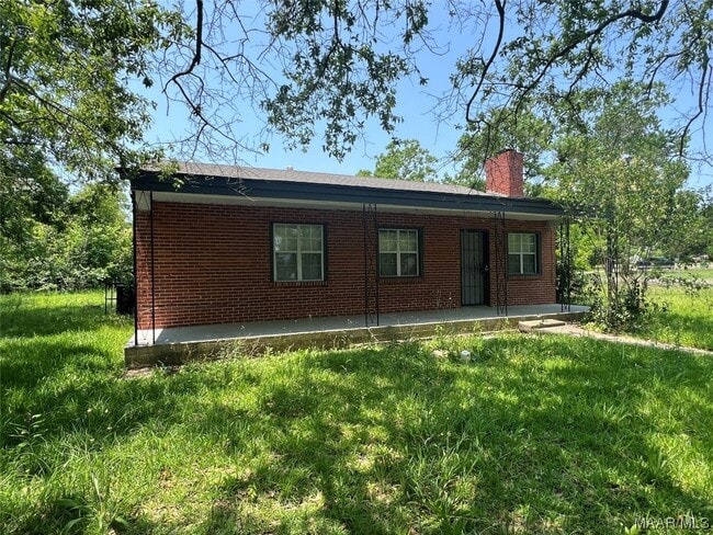 Photo - 763 Belvedere Dr House
