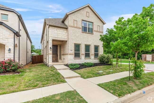 Building Photo - 151 McCartt Dr. Rental