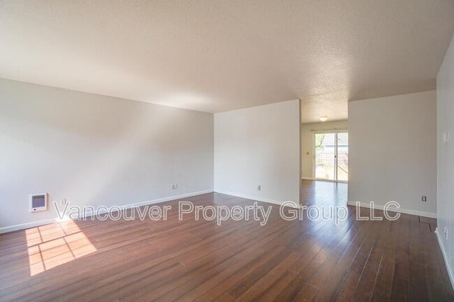 Photo - 13712 NE 91st St