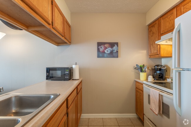 1BD 1BA - Brookside Village Apartments
