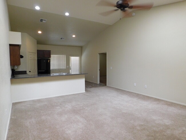 Photo - NICE TOWNHOME IN SUNSET MOUNTAIN VILLAS!