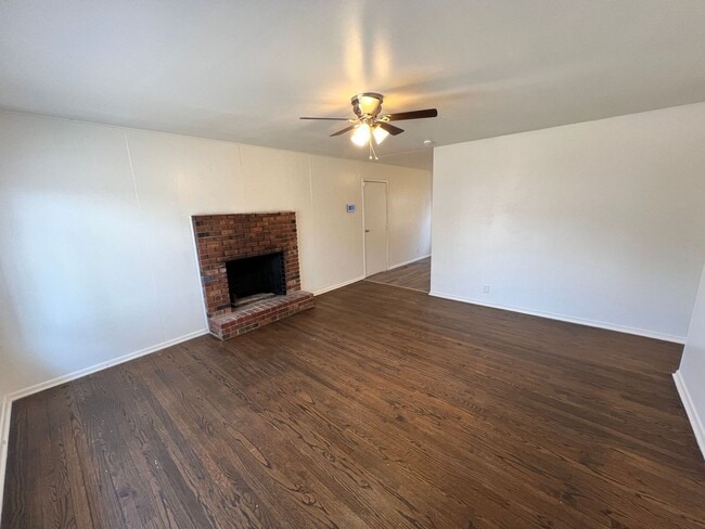 Photo - Spacious 3 Bedroom Home with Attached & Detached Garages