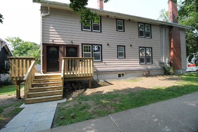 Building Photo - 1694 Preston St Unit 1694