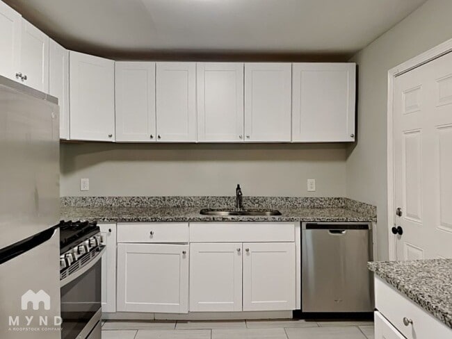 Photo - 2715 Carriage Ln
