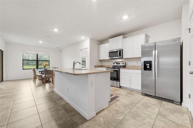 Photo - 6295 NW Regent St