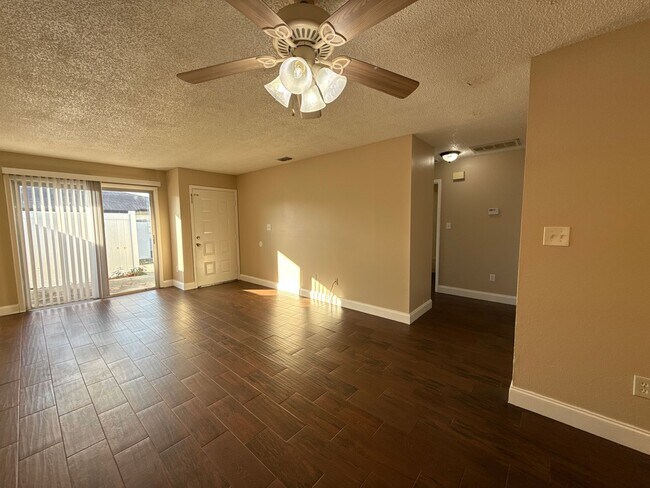 Photo - JCR1 - 5445 Unidad D (MU59)