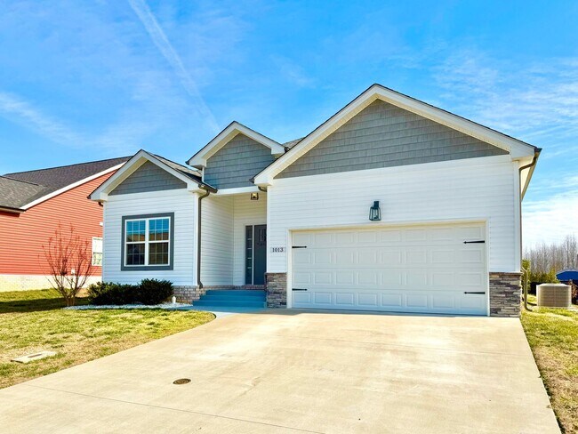 Photo - 1013 Berry Bnd