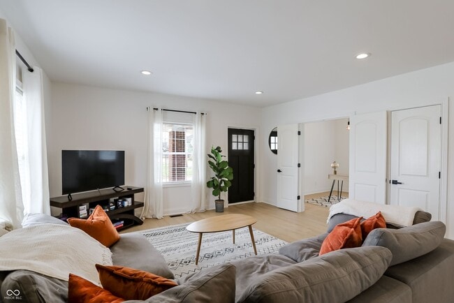 Photo - 1306 S East St