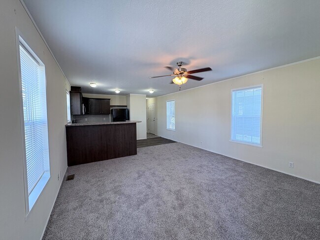 Photo - 10610 State Rte 762