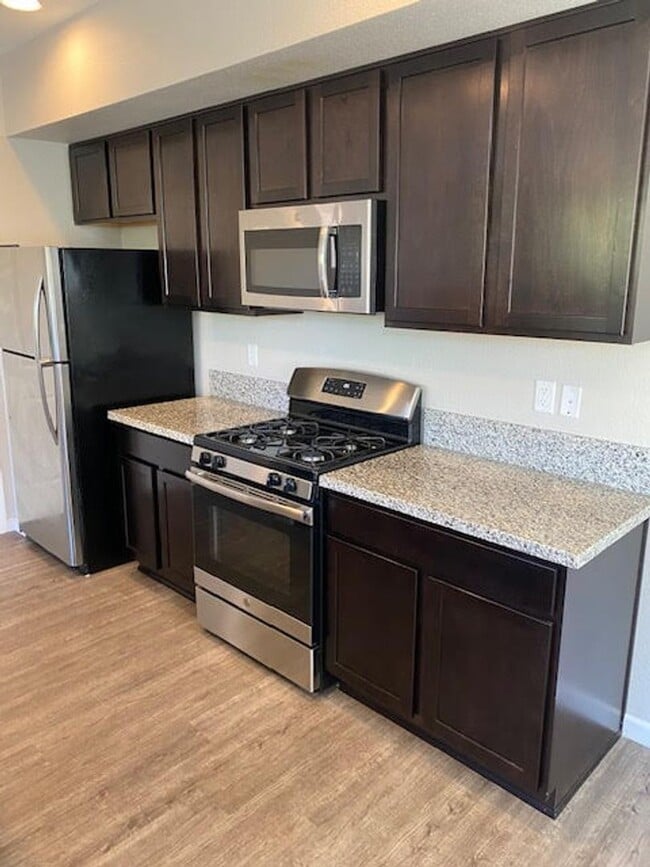 2150 Santona Cir