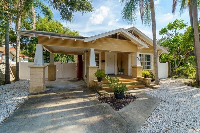 Photo - 405 E Adalee St