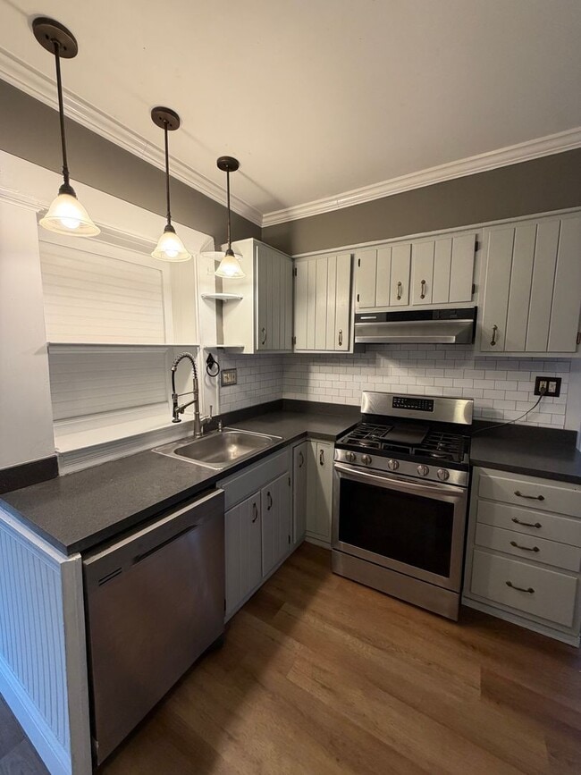 Photo - Gorgeous Mount Penn 4 BR/1 1/2 Bath For Rent