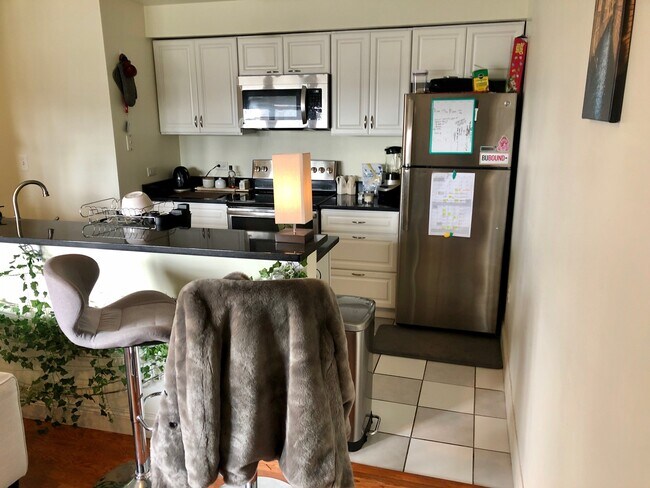 Photo - 533 Commonwealth Ave