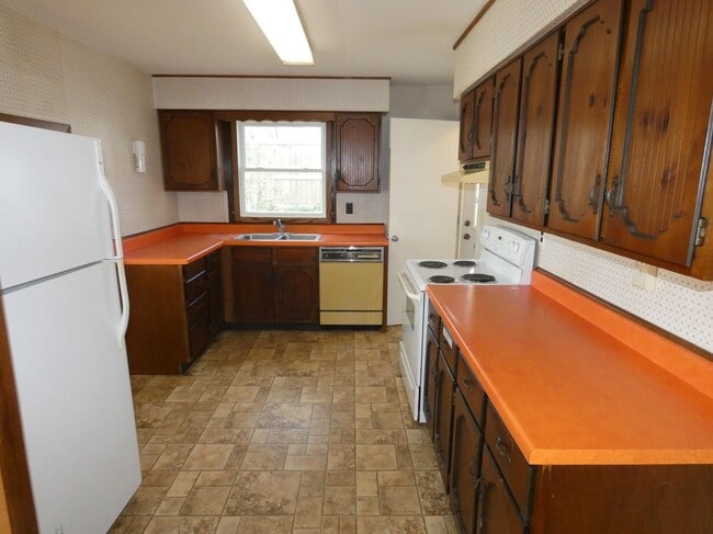 Photo - 326 N Monroe St