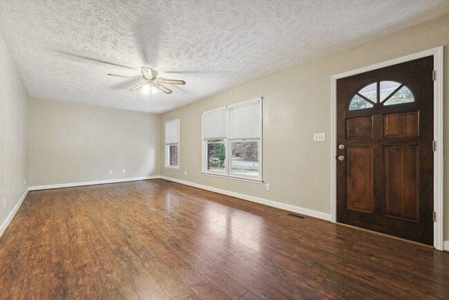 Photo - 3841 Williford St