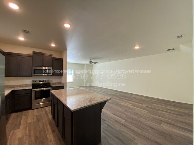 Photo - 4211 W Santa Fe St