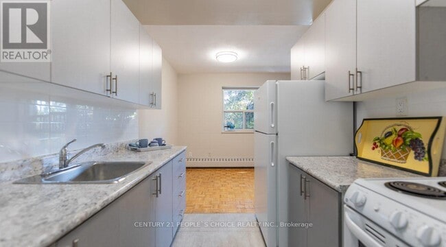 Photo - 52 Park St E Unit 407