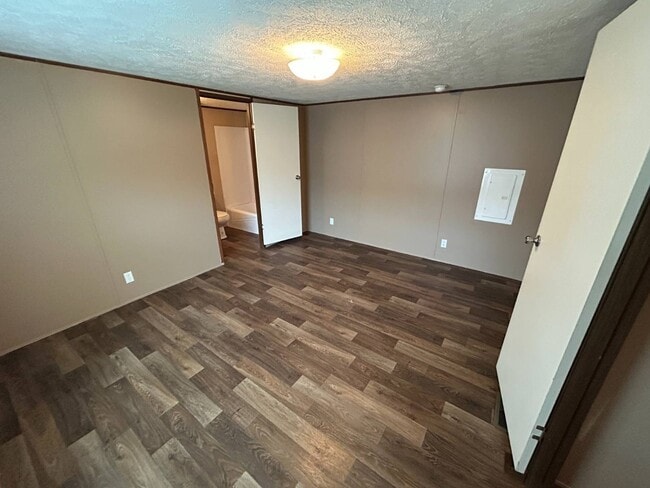 Photo - 1706 Mary St