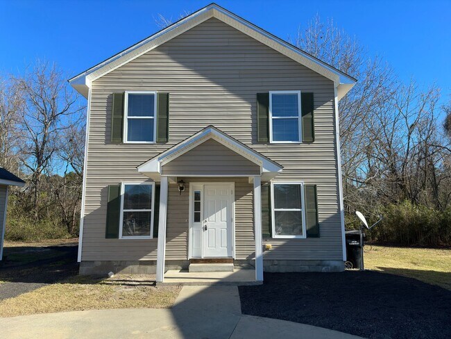 4 bedroom Home in Elizabeth City - 4 bedroom Home in Elizabeth City
