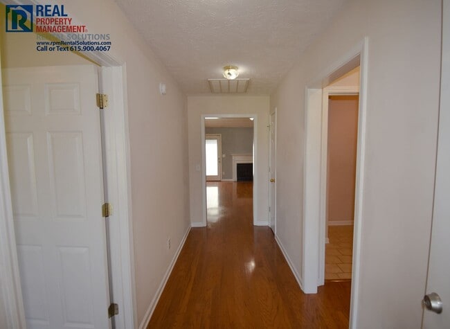 Photo - All brick 3bd 2ba home w/ attached garage on a corner lot!