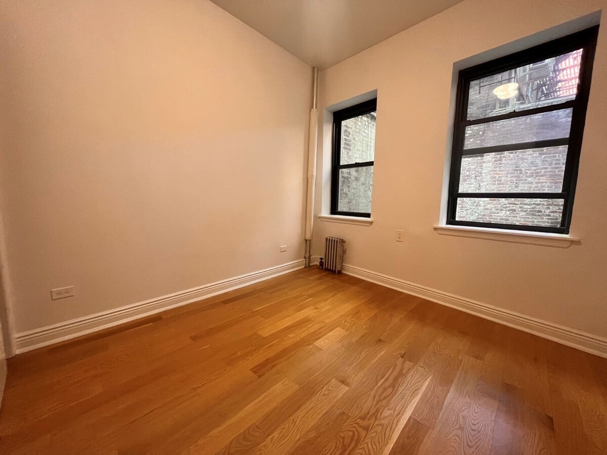 Photo - 212 Grand St Unidad 2B