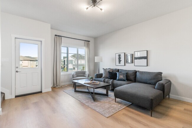 Building Photo - 8051 Orchards Green SW Unit 21