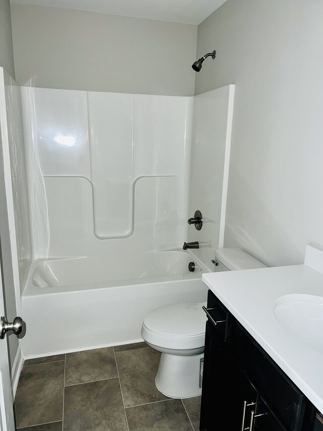 Photo - 705 Georgetown Cir Unit 705 Georgetown Circle