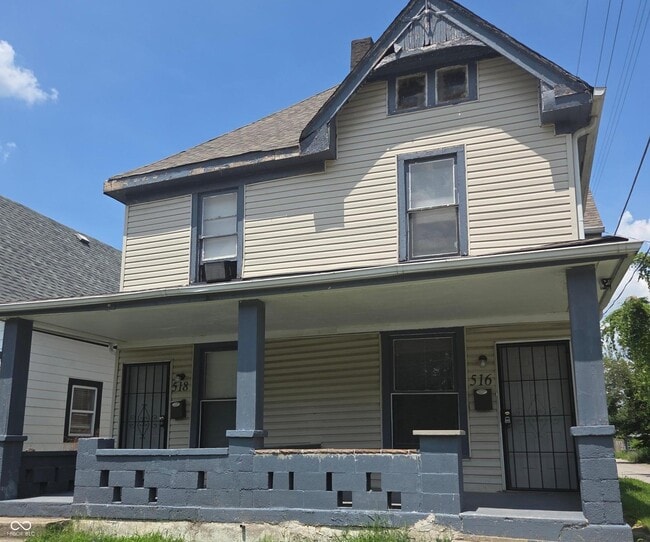 518 W 28th St