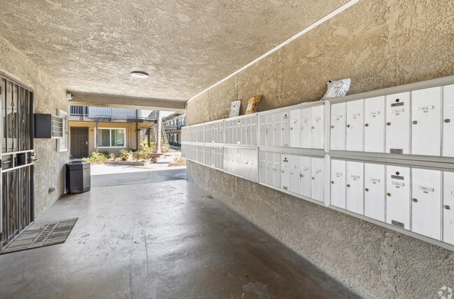 Marine Bay Apartments
