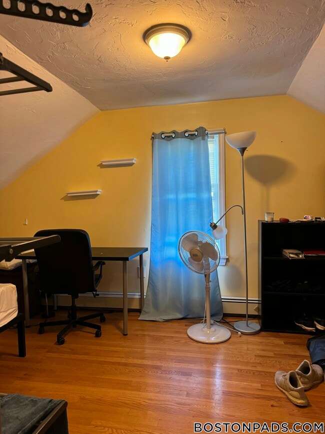 Photo - 40 Plymouth St Unit 2