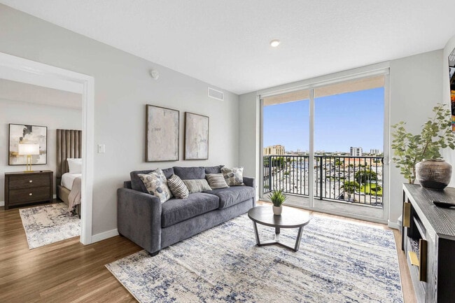 Photo - 1110 NW 1st St Apartamento Unidad FL8-ID1237407P