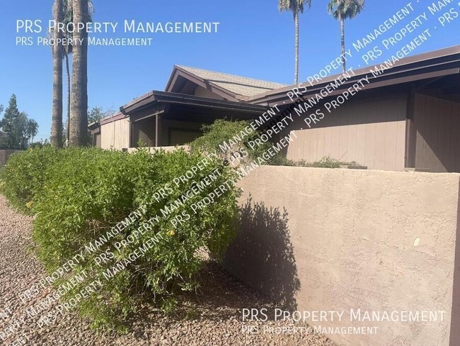Photo - 922 S Acapulco Ln