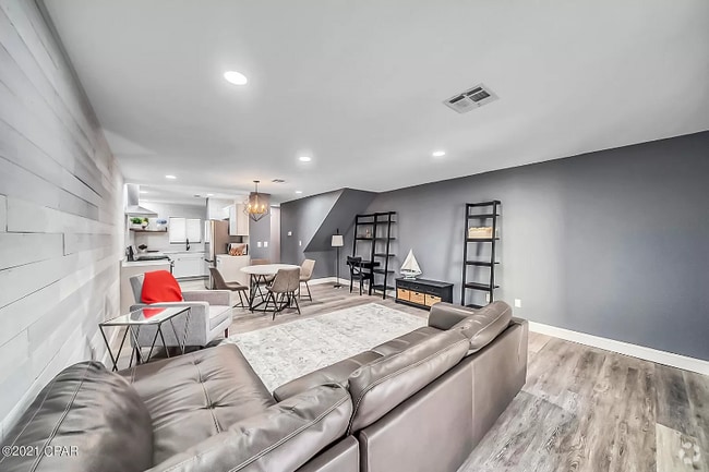Building Photo - 17751 Panama City Beach Pkwy Rental