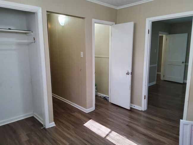 Photo - 3731 Fairmont Ave