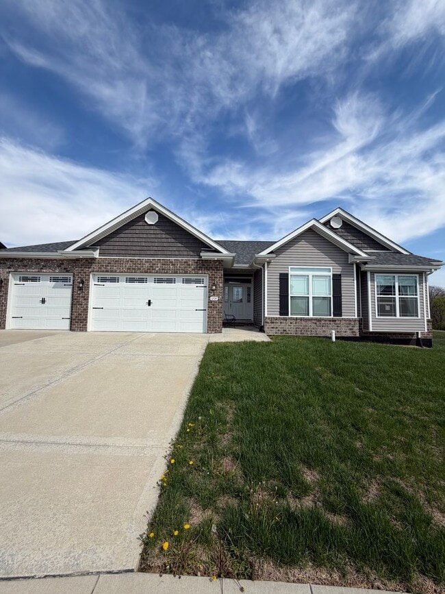 Building Photo - 1204 Yeats Ct