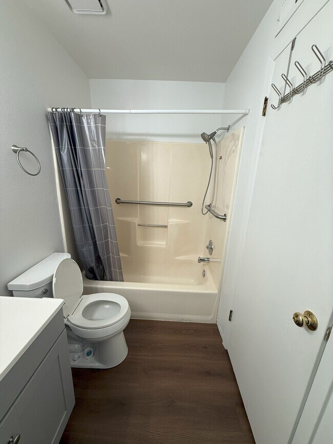 1228 Ridge Meadow Ln Unit 3B