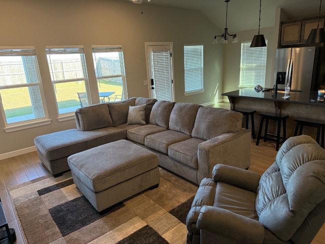 Photo - 6413 SE 84th St