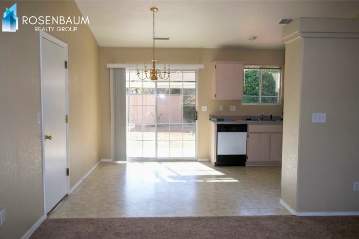 Photo - 3912 N Taylor Dr