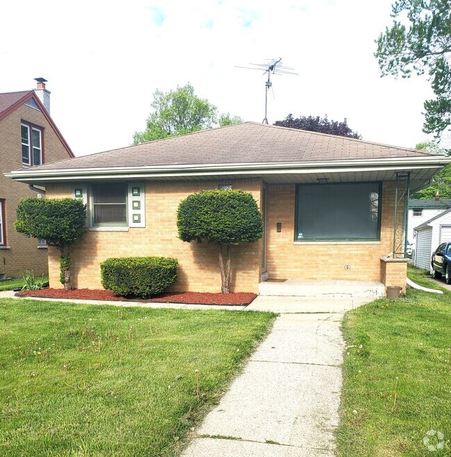 Building Photo - 3 Bedroom Single Family with Garage Rental